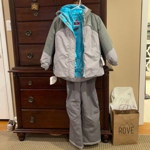 Girls ski jacket. Ski pants and light puffer (removable) jacket insert included.
